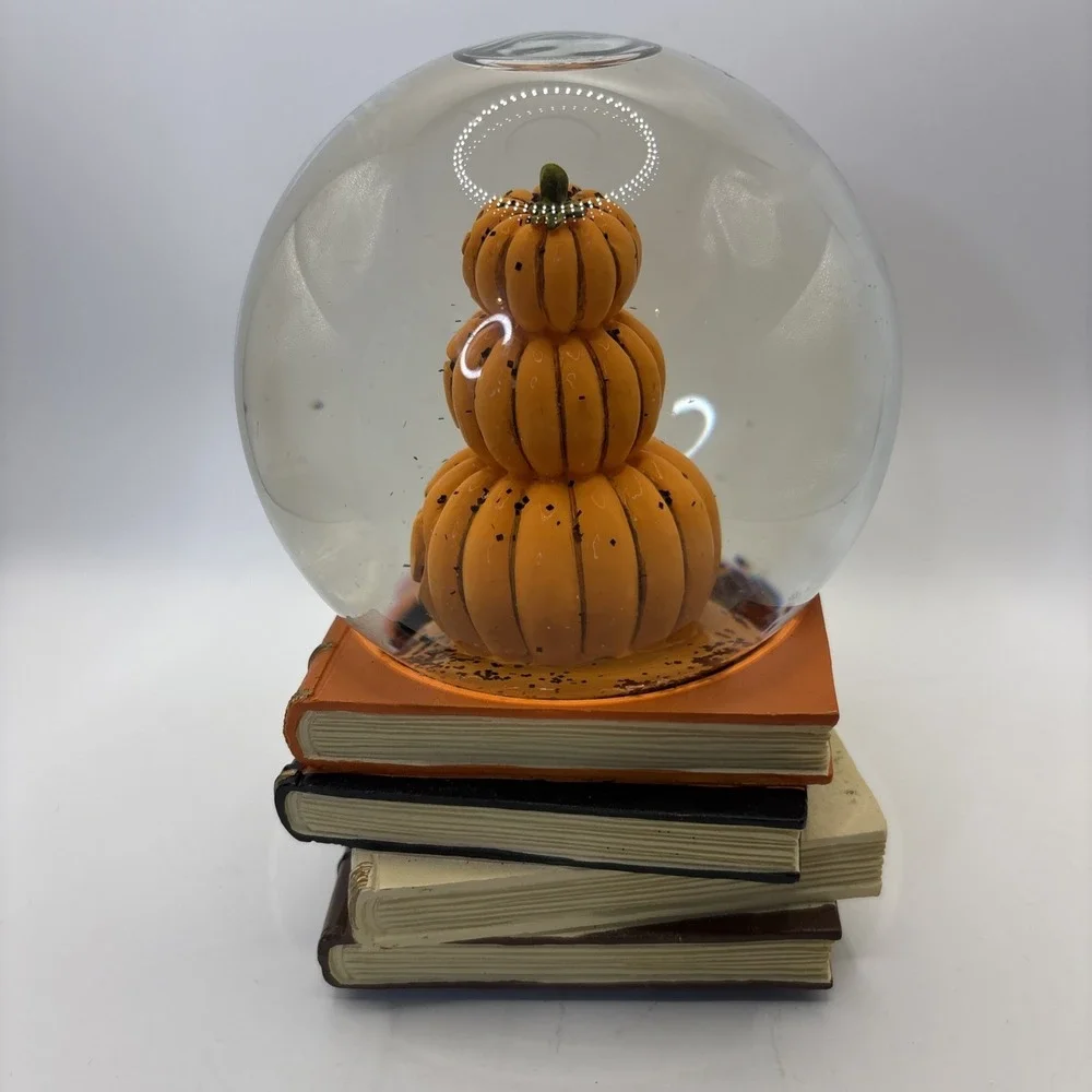 Halloween Musical Snow Globe Stacked Orange Pumpkins BOO Spell‎ Books Decor